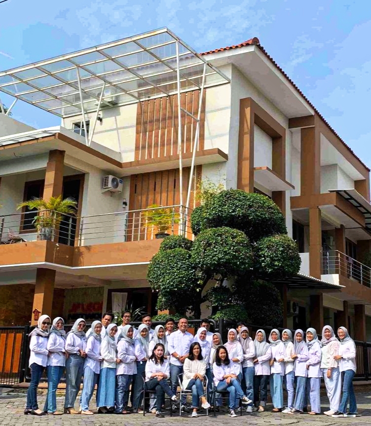 WhatsApp Image 2026-04-01 at 09.54.44